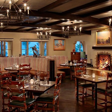 The Inn At Death Valley Indian Village Exterior foto Interior of the restaurant