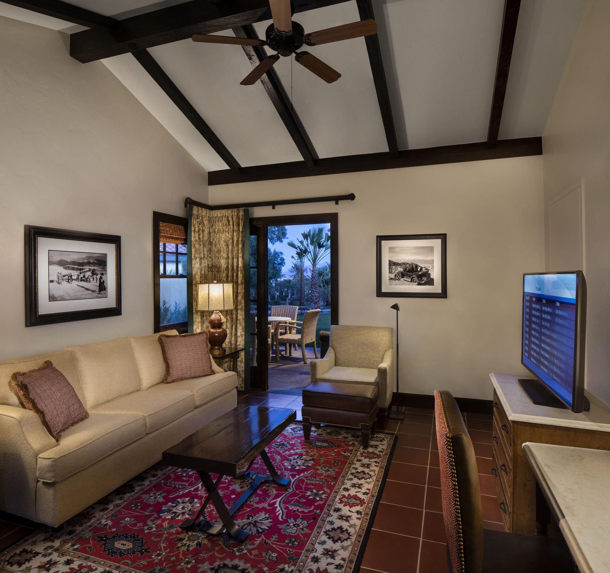The Inn At Death Valley Indian Village Exterior foto Living room