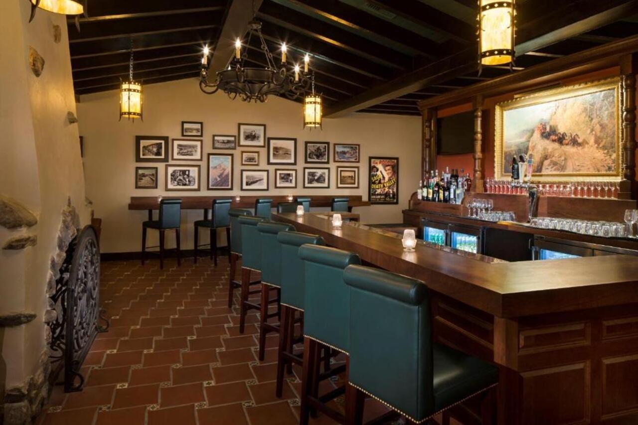 The Inn At Death Valley Indian Village Exterior foto The bar at the Santa Barbara Club