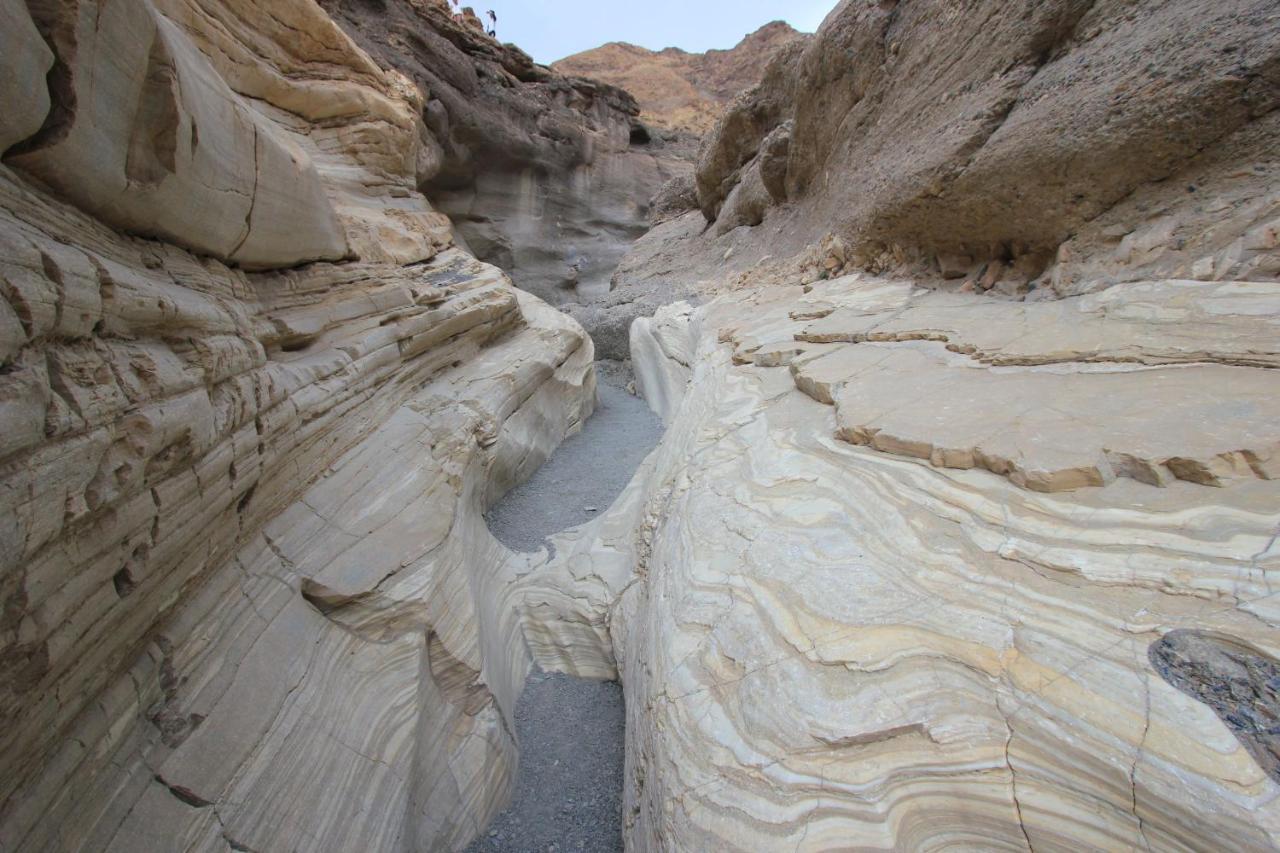 The Inn At Death Valley Indian Village Exterior foto The canyon