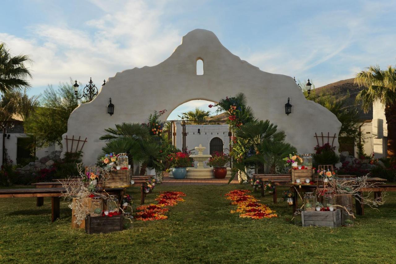 The Inn At Death Valley Indian Village Exterior foto The 2016 Coachella Valley Music and Arts Festival